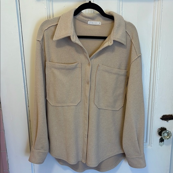 Six / Fifty | Tops | Beige Ribbed Buttonup Shacket | Poshmark